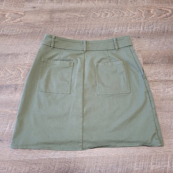 BANANA REPUBLIC | Utility Skirt | Sz. 8 - Picture 6 of 6
